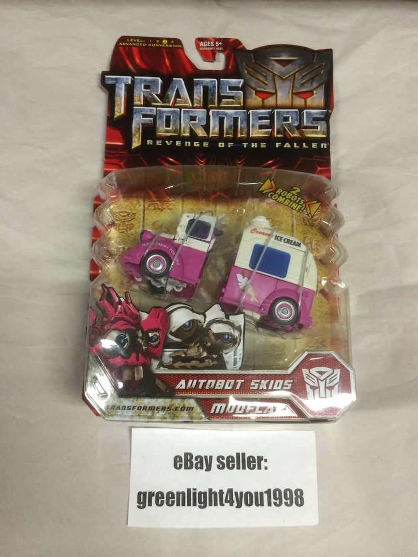 Hasbro Transformers Revenge of the Fallen Deluxe Autobot Skids Action Figure - Click Image to Close